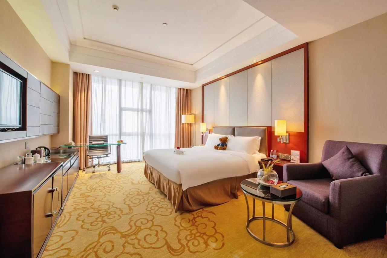 Shenzhen Avant-Garde Hotel Екстериор снимка