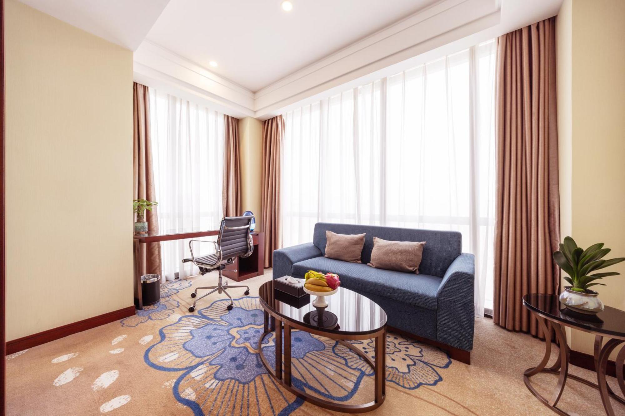 Shenzhen Avant-Garde Hotel Екстериор снимка